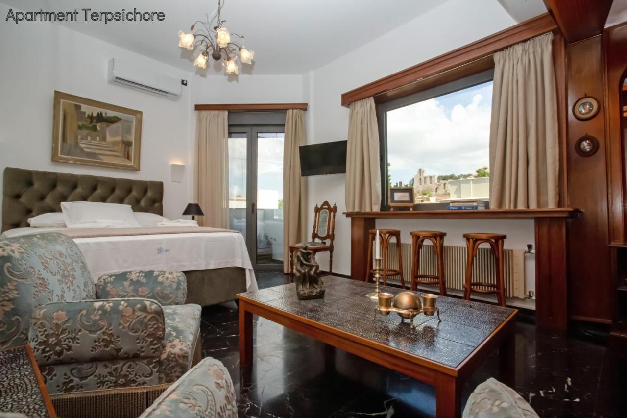 Calliope & Terpsichore By Heloni Apartment *